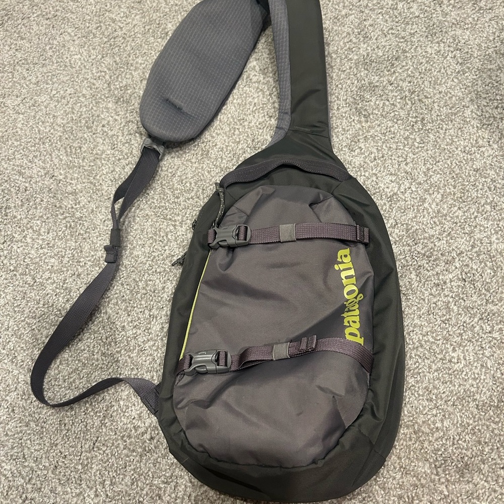 Patagonia sling bag